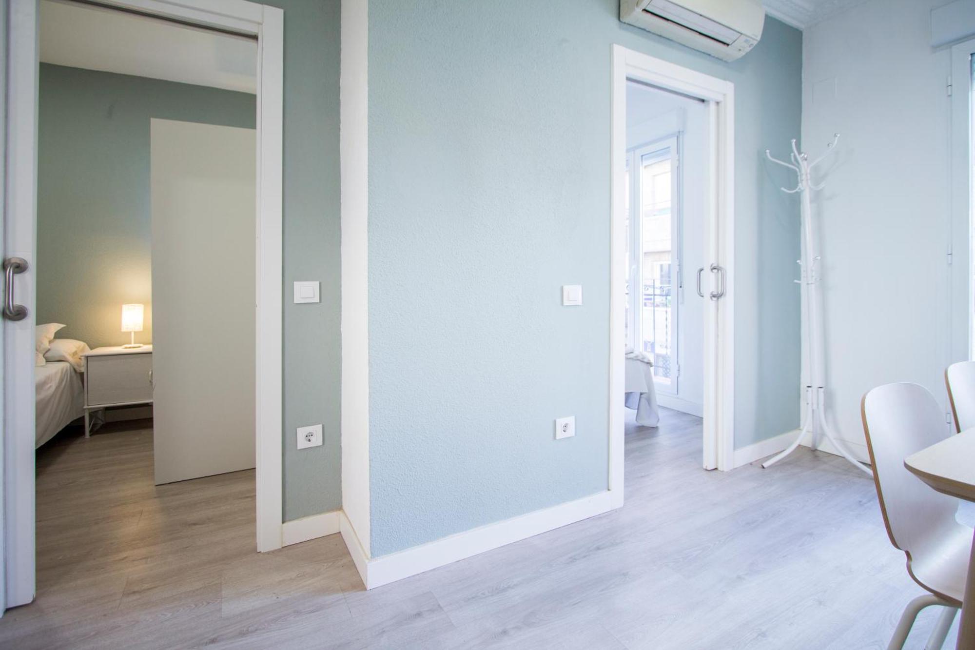 Apartamentos Tetuan Sandino Madrid Kültér fotó