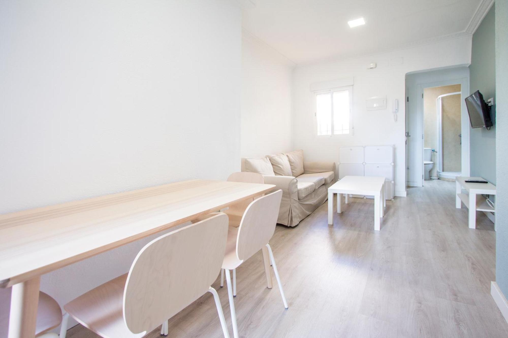 Apartamentos Tetuan Sandino Madrid Kültér fotó