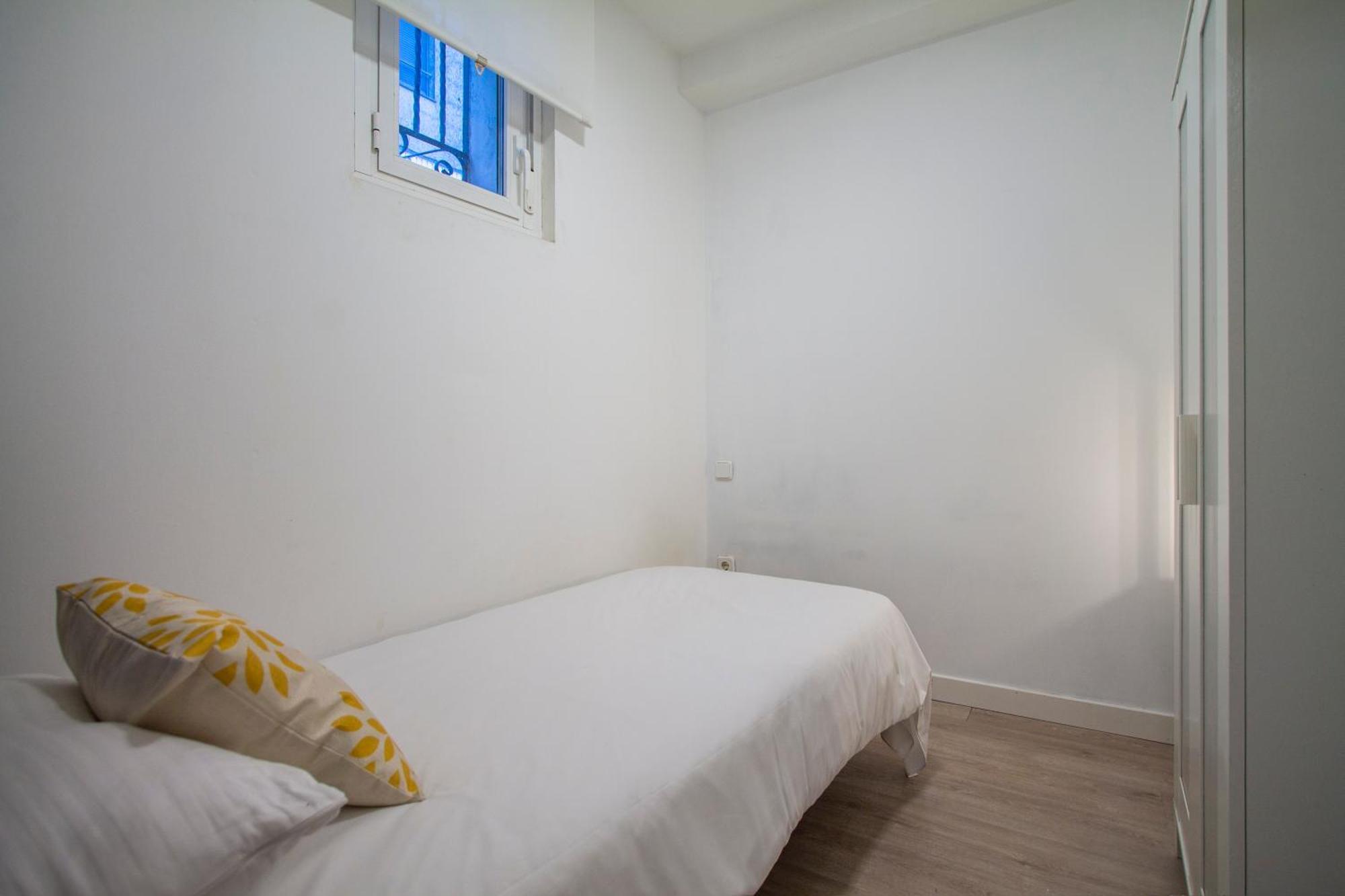 Apartamentos Tetuan Sandino Madrid Kültér fotó