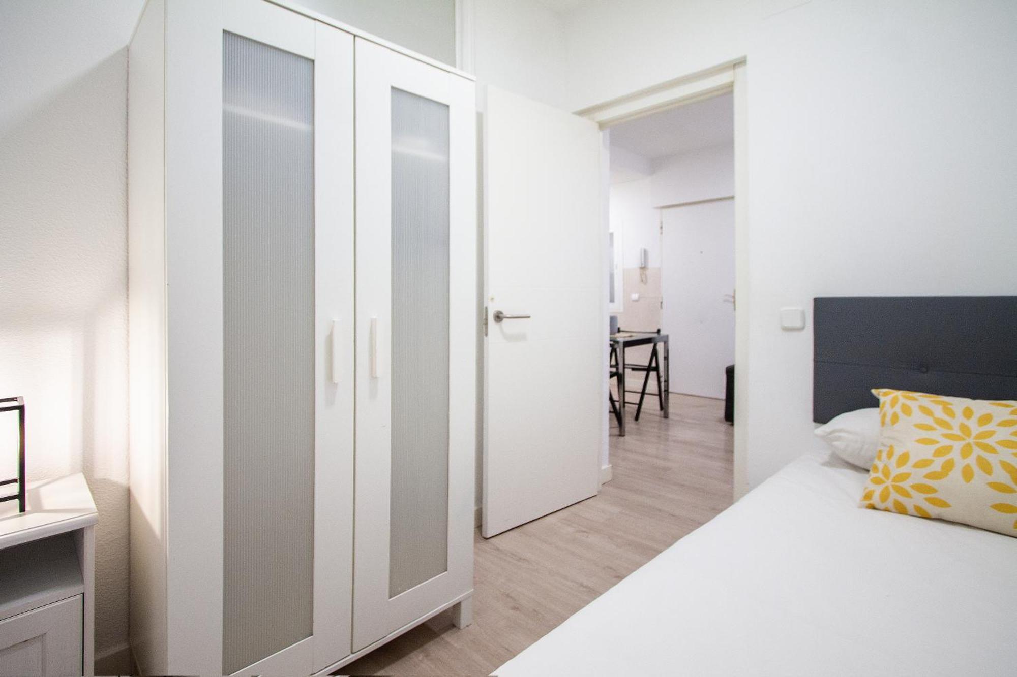 Apartamentos Tetuan Sandino Madrid Kültér fotó