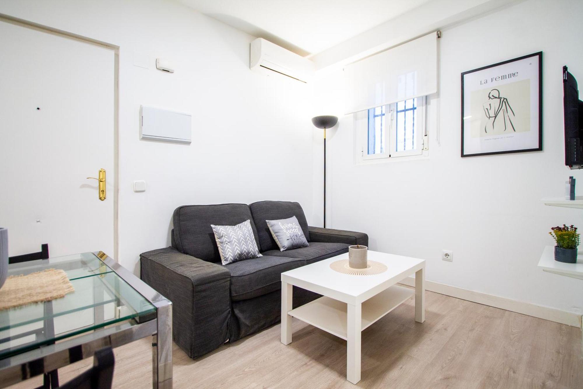 Apartamentos Tetuan Sandino Madrid Kültér fotó