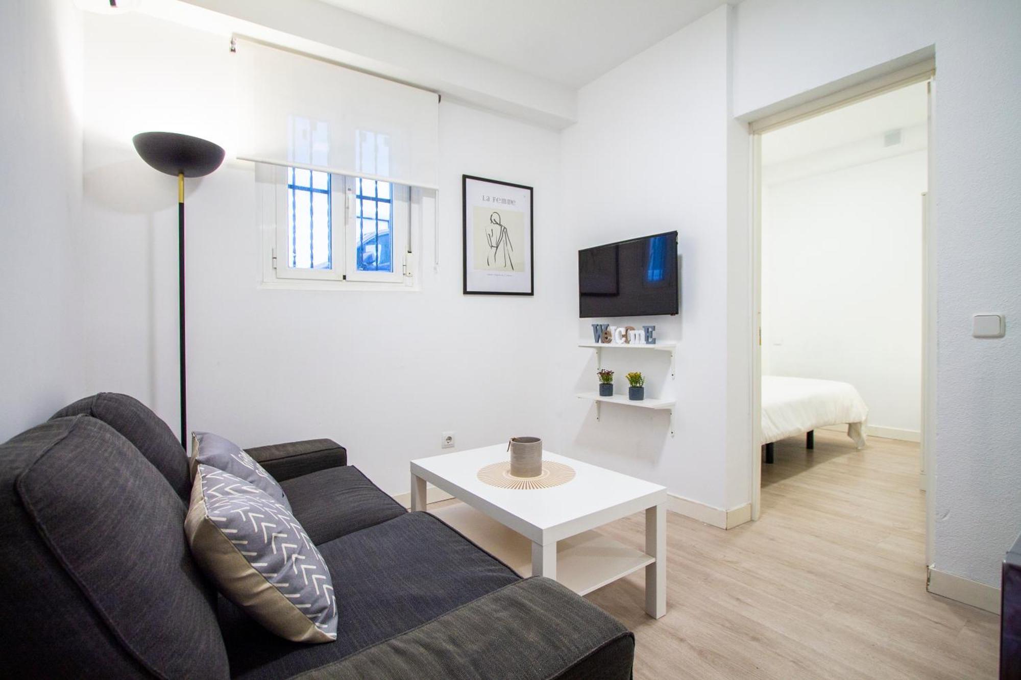Apartamentos Tetuan Sandino Madrid Kültér fotó
