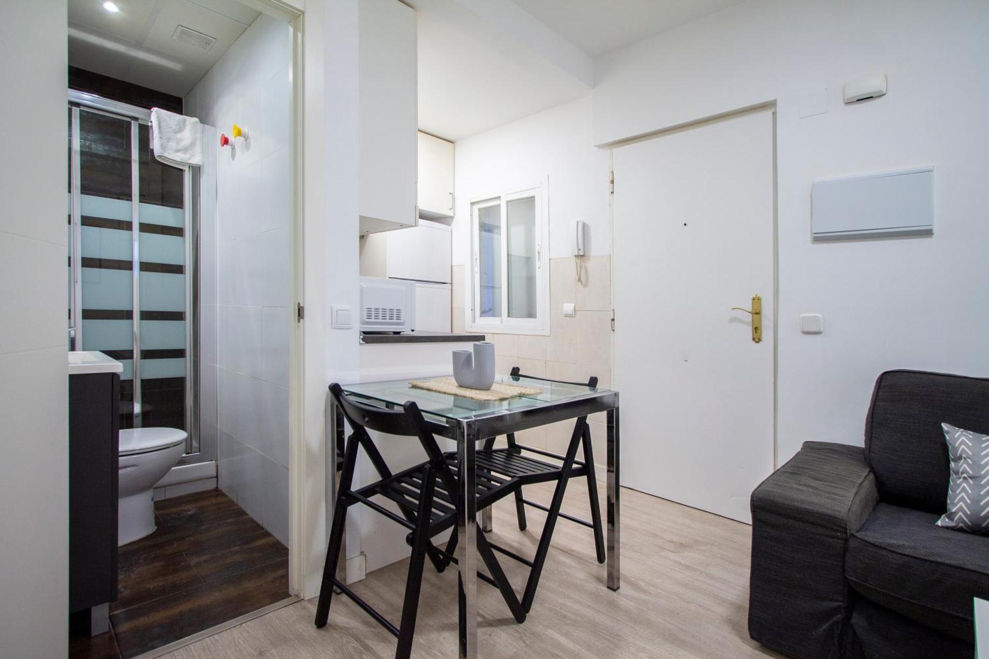 Apartamentos Tetuan Sandino Madrid Kültér fotó