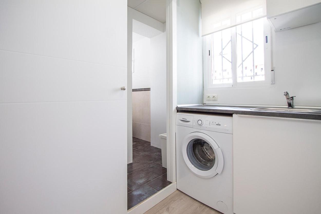 Apartamentos Tetuan Sandino Madrid Kültér fotó