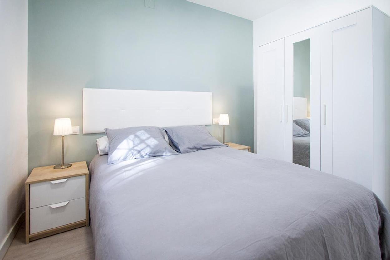 Apartamentos Tetuan Sandino Madrid Kültér fotó