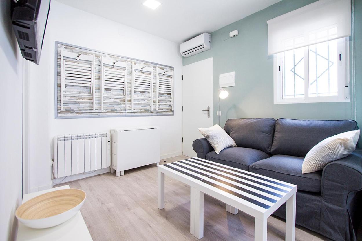 Apartamentos Tetuan Sandino Madrid Kültér fotó