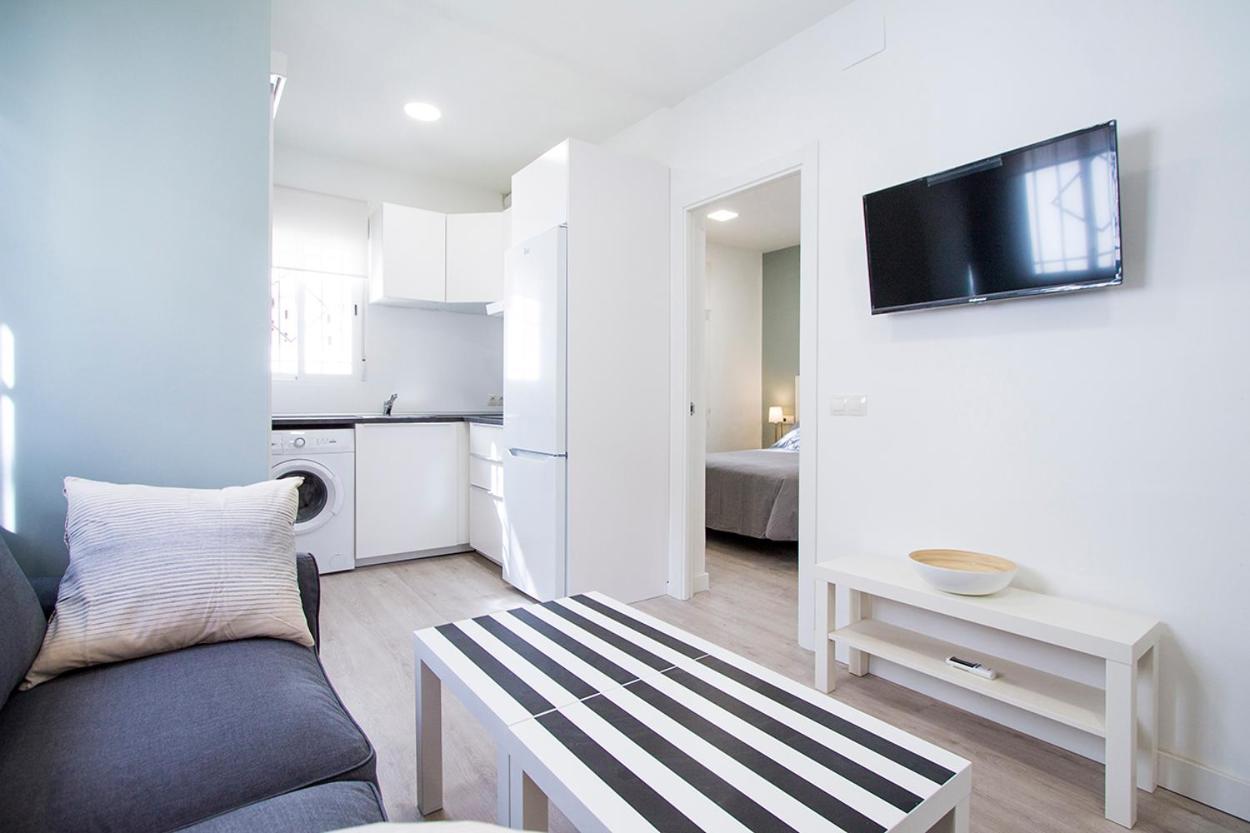 Apartamentos Tetuan Sandino Madrid Kültér fotó