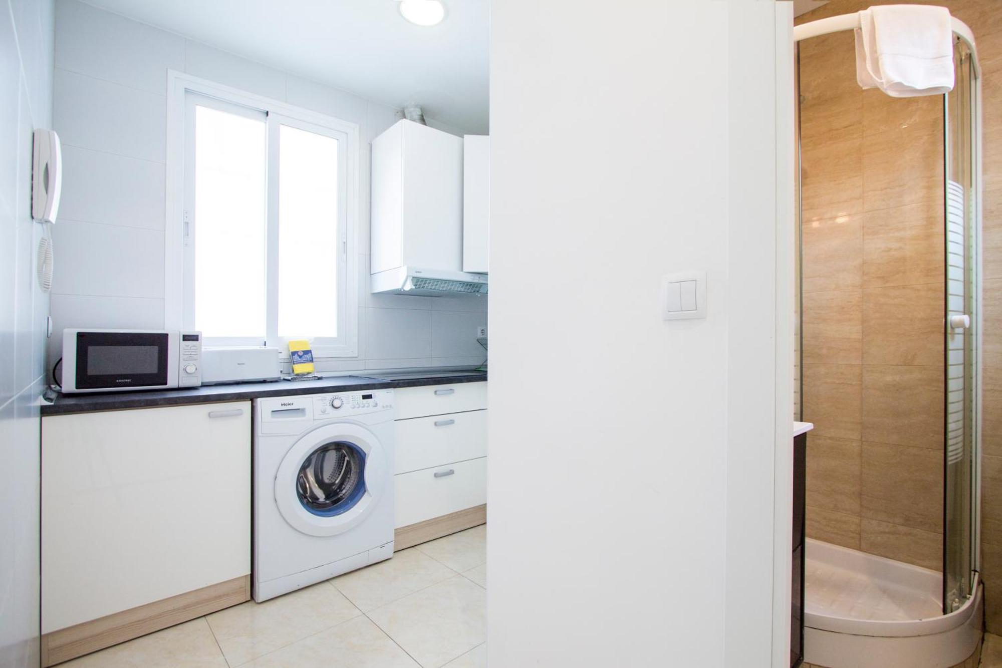 Apartamentos Tetuan Sandino Madrid Kültér fotó