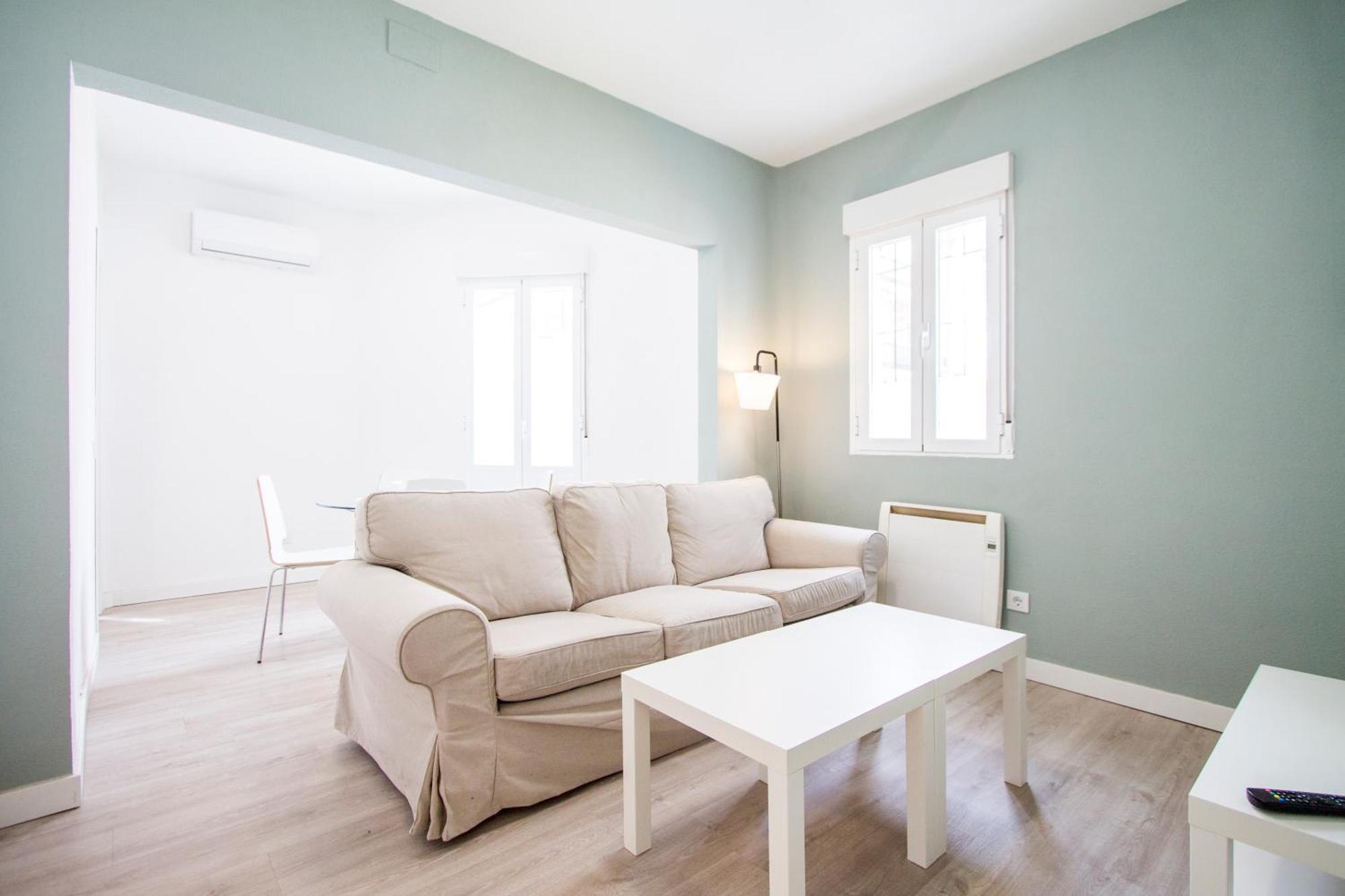 Apartamentos Tetuan Sandino Madrid Kültér fotó