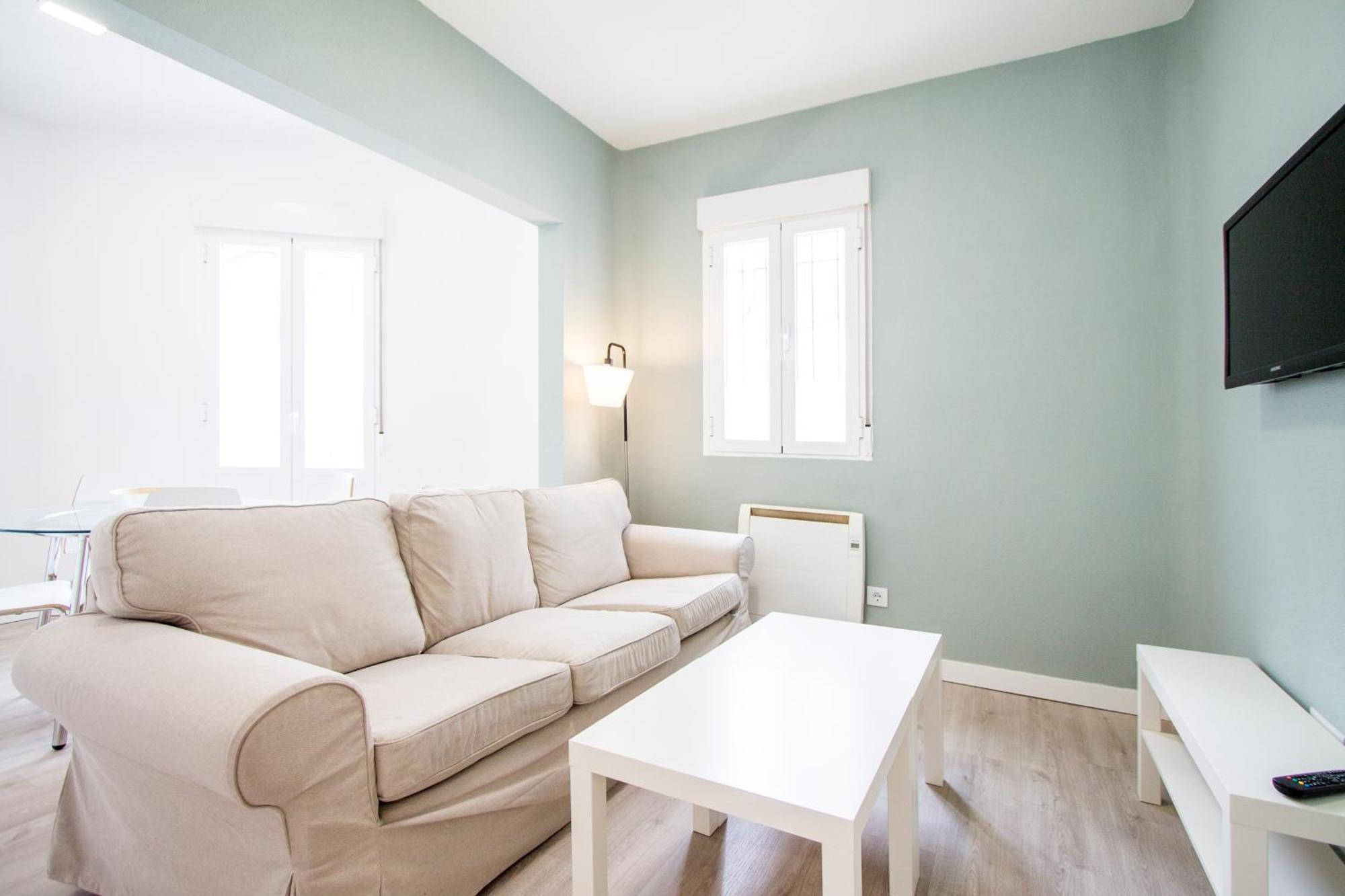 Apartamentos Tetuan Sandino Madrid Kültér fotó