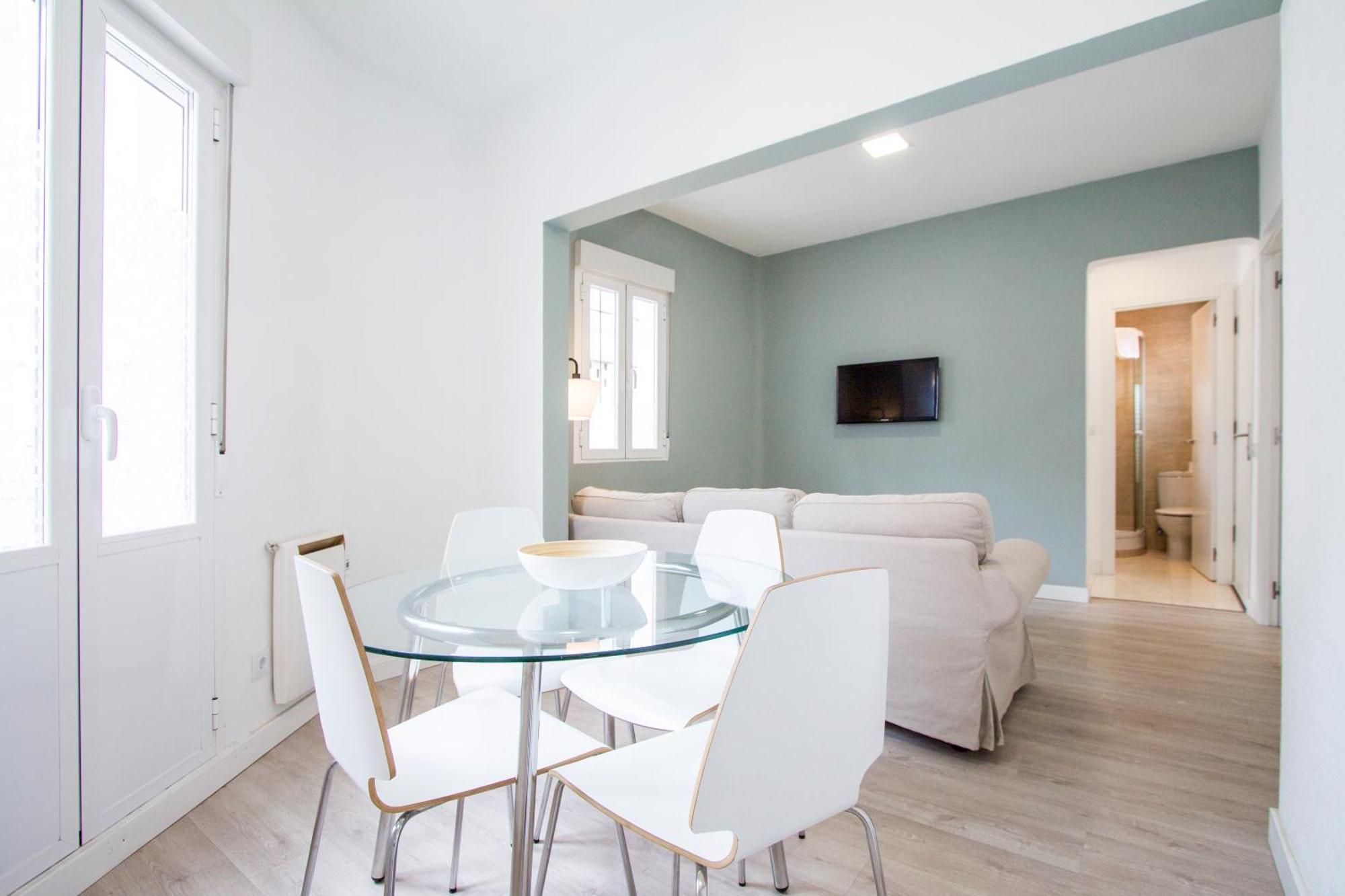 Apartamentos Tetuan Sandino Madrid Kültér fotó